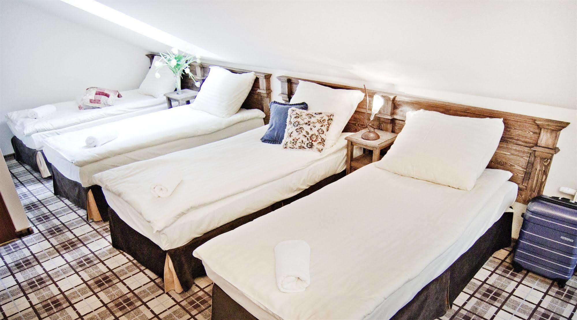 Five Stars Bed&Breakfast Wroclaw Dış mekan fotoğraf