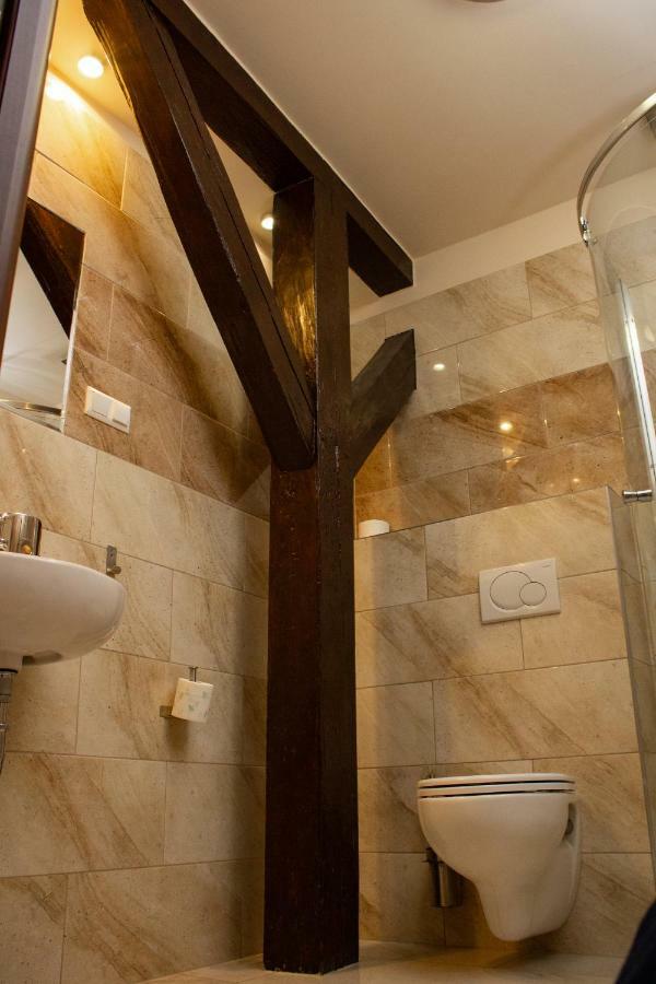 Five Stars Bed&Breakfast Wroclaw Dış mekan fotoğraf